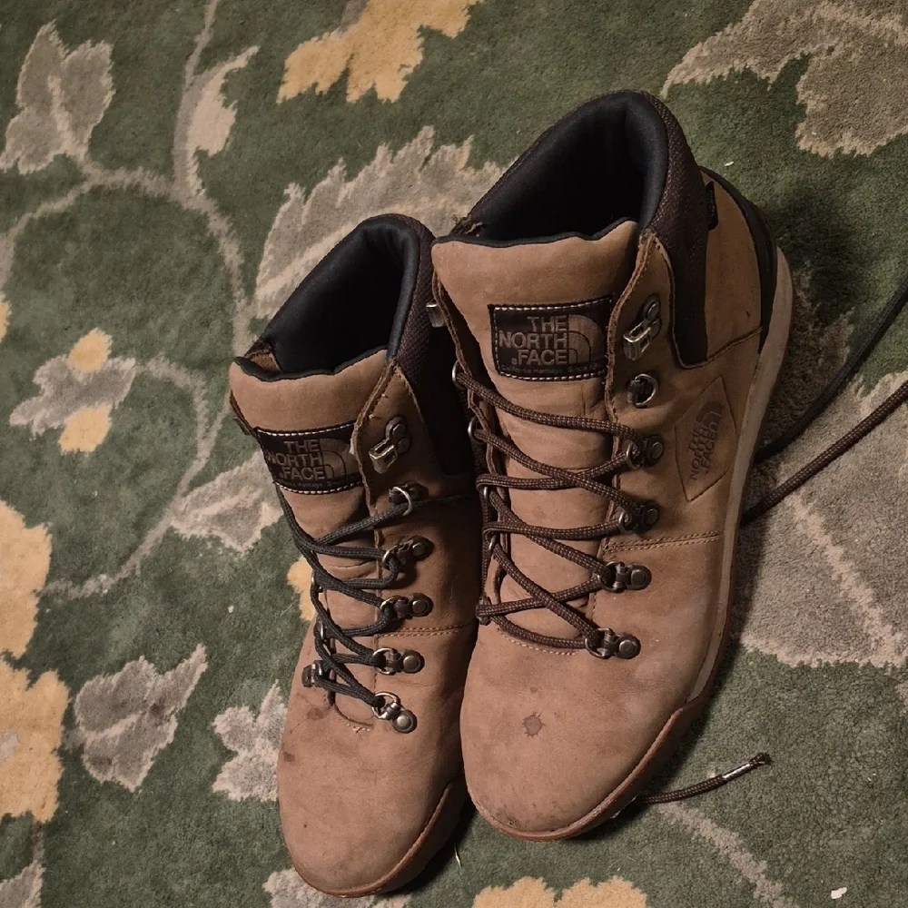 The North Face Men's Tan Leather Boots